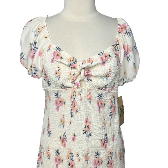 Madden NYC Floral Baby Doll Dress Puff Sleeves Ruffle Hem Cream Size XXXL New - Picture 4 of 10
